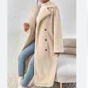 House of Harlow 1960 woman’s faux fur long oversized coat Creme Ivory Beige
